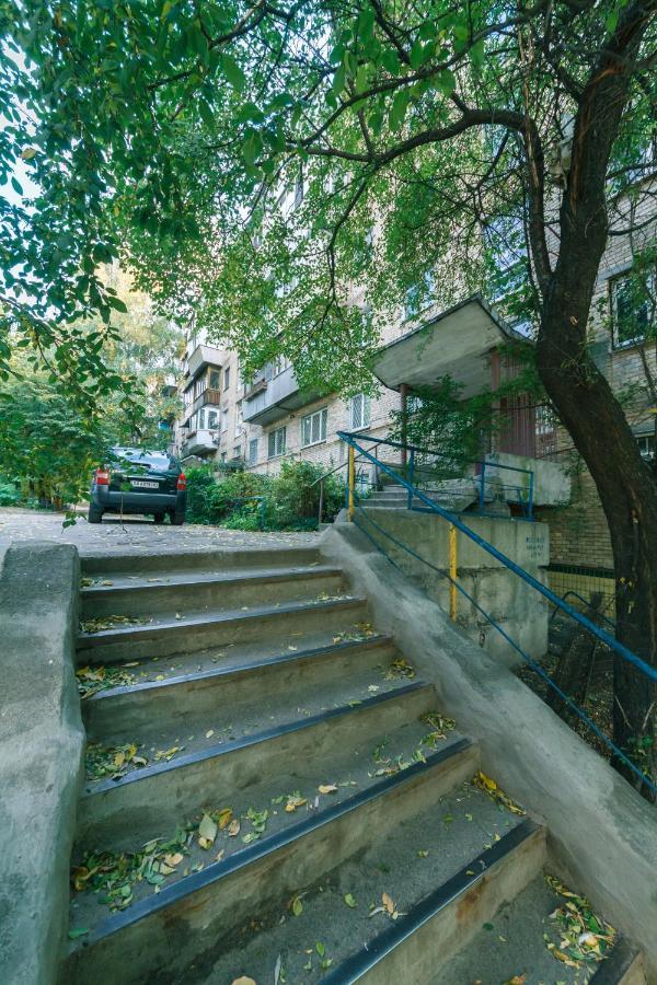 Прекрасная Квартира У Метро Политехнический Институт Kijev Kültér fotó